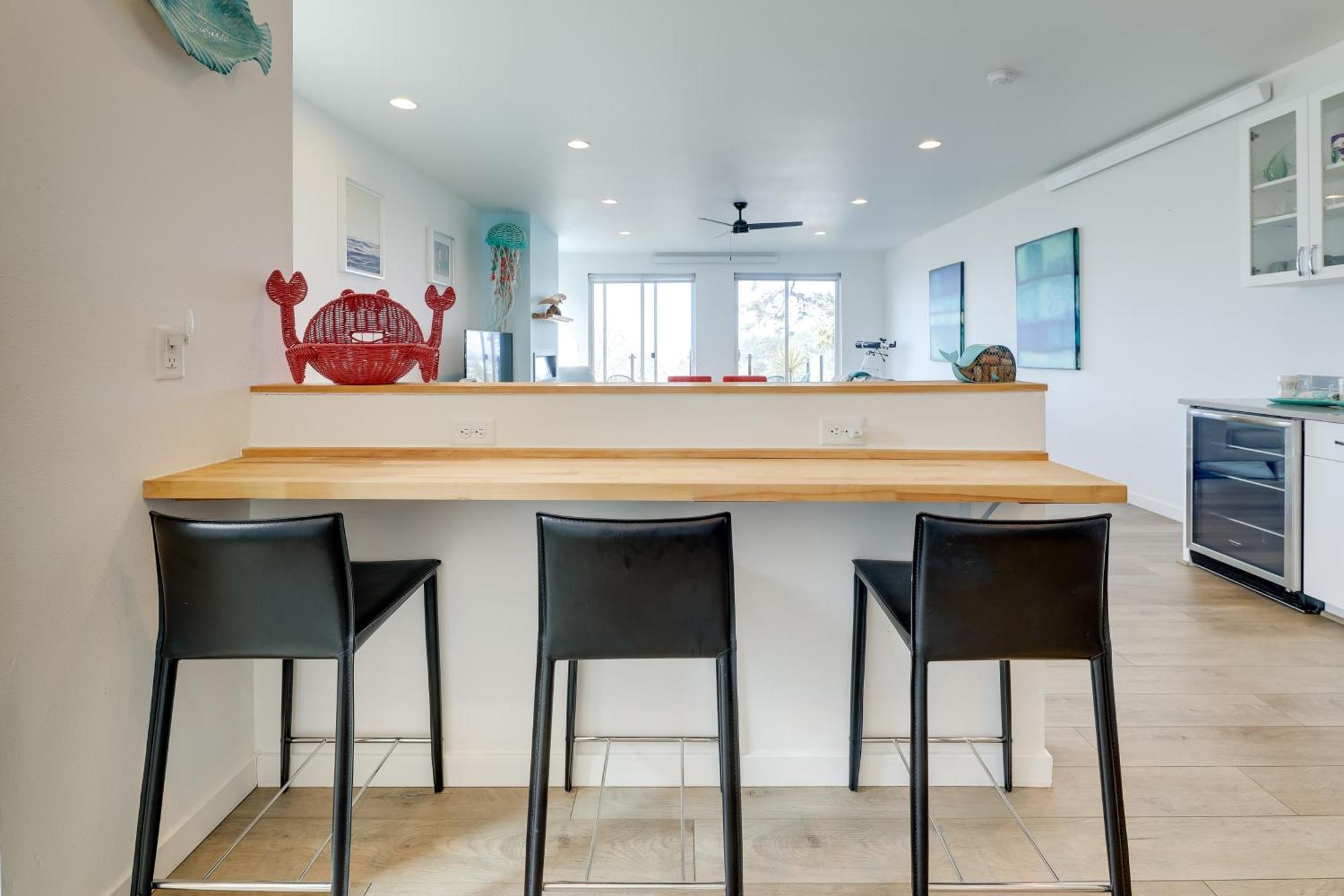 Scenic Depoe Bay Townhome With Deck Less Than 1 Mi To Parks! Luaran gambar