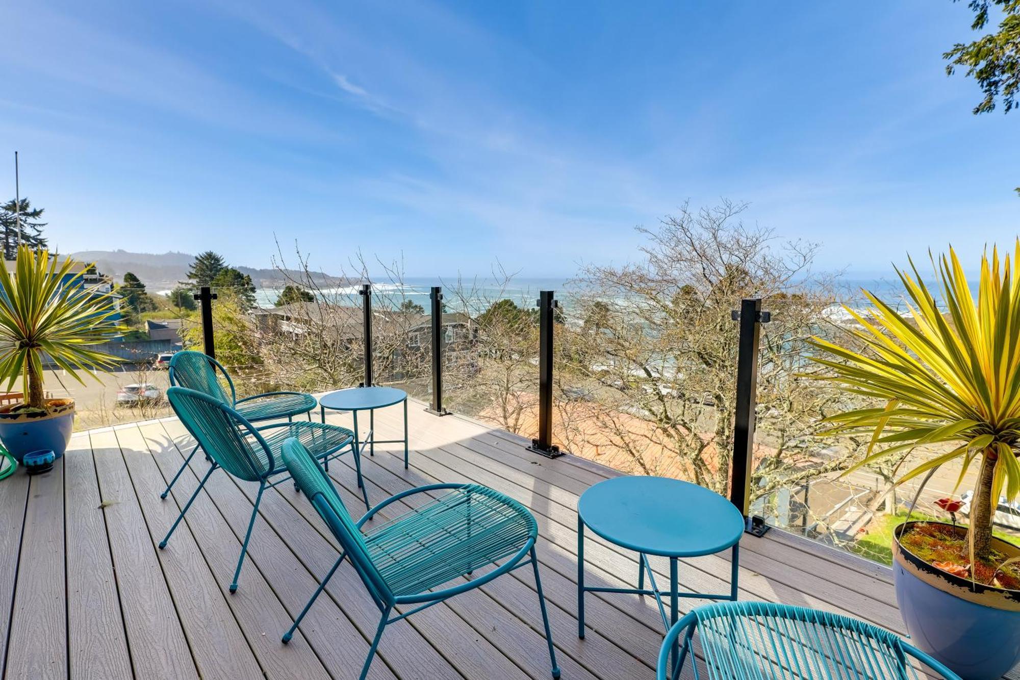 Scenic Depoe Bay Townhome With Deck Less Than 1 Mi To Parks! Luaran gambar